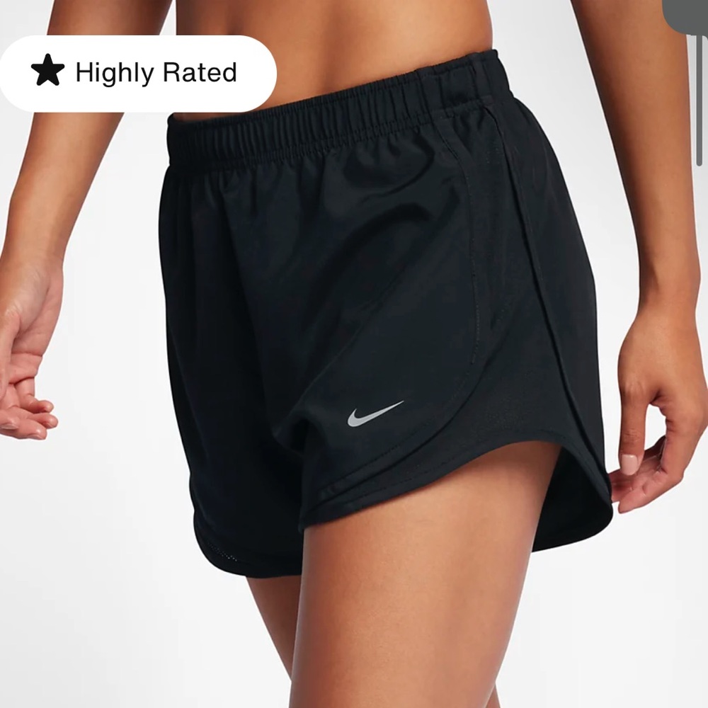 LIKE NEW Nike DriFit Shorts - size XS